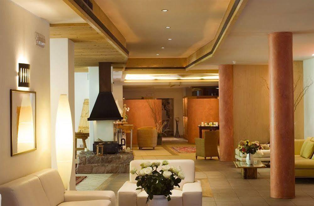 Hotel Bad Schoergau Sarentino エクステリア 写真